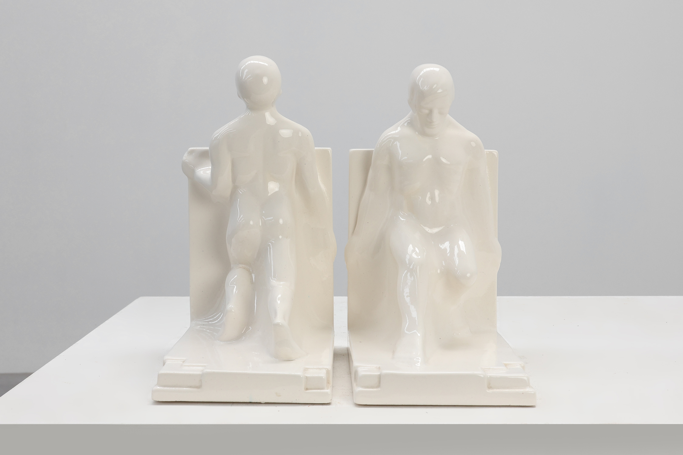Pair Ceramic bookends by Godofridus Boonekamp for Plateelbakkerij Schoonhoven, Netherlands ca. 1920thumbnail